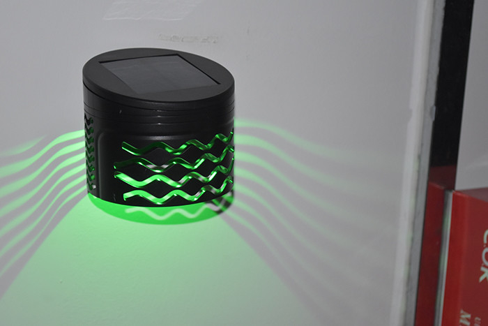 RGB Openlucht Zonne Aangedreven Decoratieve Tuin van Light van de Muuromheining 250mA