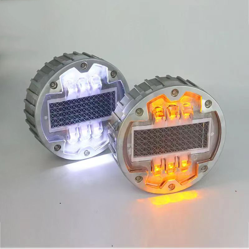 143 Gegoten Aluminium 1200mah van de grootteip68 het Waterdichte Stevige Zonneweg Nagels voor Openlucht