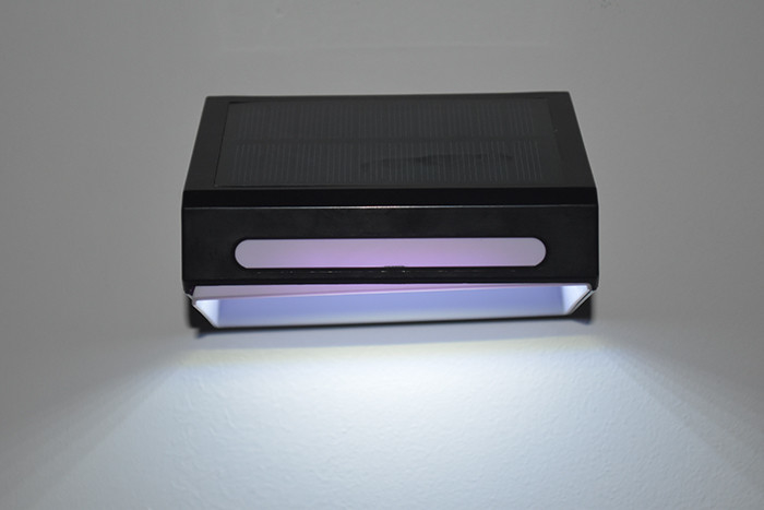 Waterdichte PC Outdoor Solar Garden LED-lampen voor tuin trappen hek dok dek