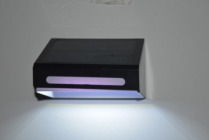 RGB wisselend waterdicht wandlicht LED Tuinlicht Zonne hek Dock Lamp Zonne buitenlicht
