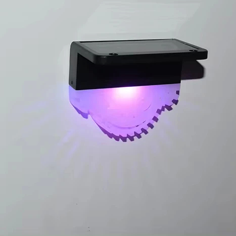 8.5*8.5*36cm Buitengezonne tuinverlichting met Warm White/Cool White/RGB Light Color