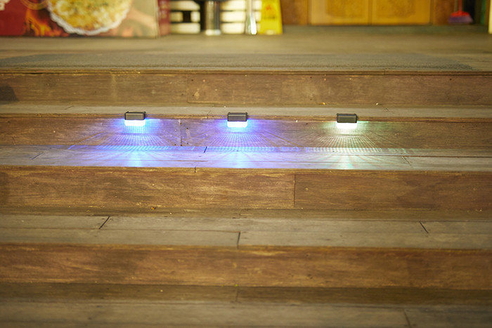 Zonne-LED-aanrijdingslicht Dock lichten Buitenwaarschuwingsstappenlampen Voor stoep Tuin Pad Yard