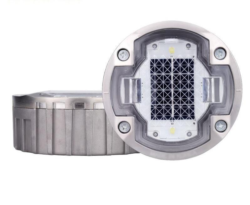 Lange levensduur ≥30000h Zonne-energie-wegstangen φ123*48.5mm voor snelwegen 30 ton verdragen