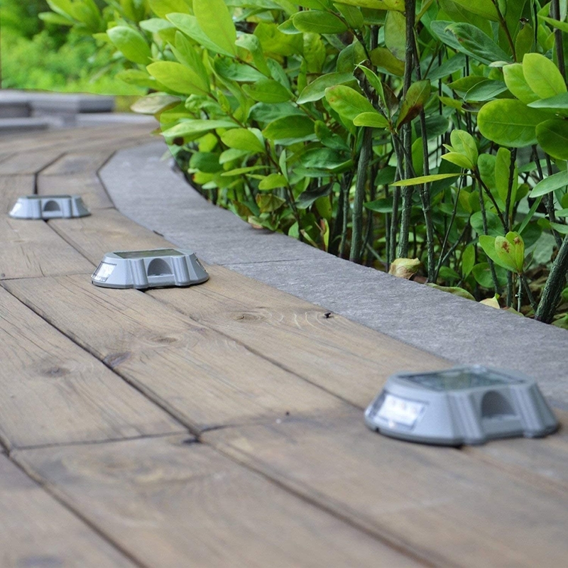 Aluminium LED Solar Dock Light White Glow Industrial Grade 2V Spanning