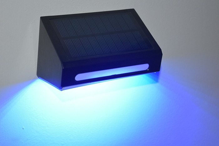 Buiten zonnewandlicht waterdicht LED-licht zonne-aangedreven tuinlicht voor tuinversiering