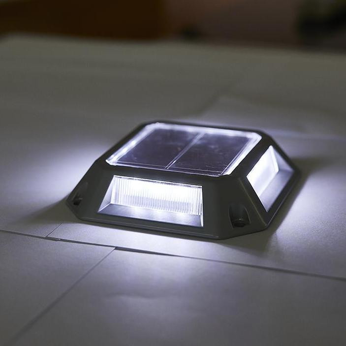 Aluminium zonne-docklamp voor schroefinstallatie 20 lumens Helderheid 2V Spanning
