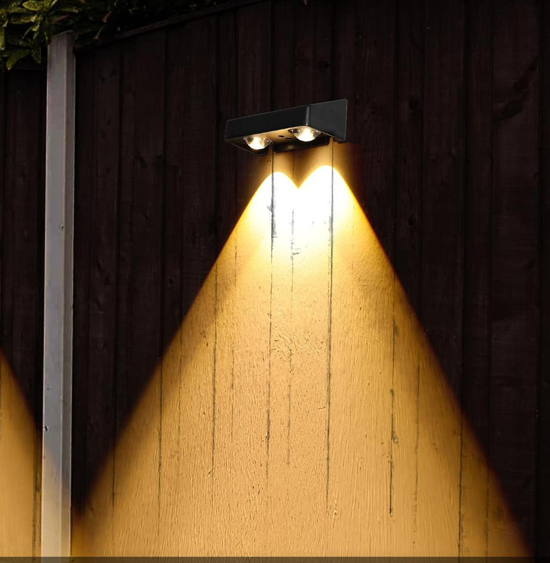 Batterij Monokristallijn silicium 2V / 150MA Zonne hek licht 131 * 45 * 39mm Werktyd 15 uur