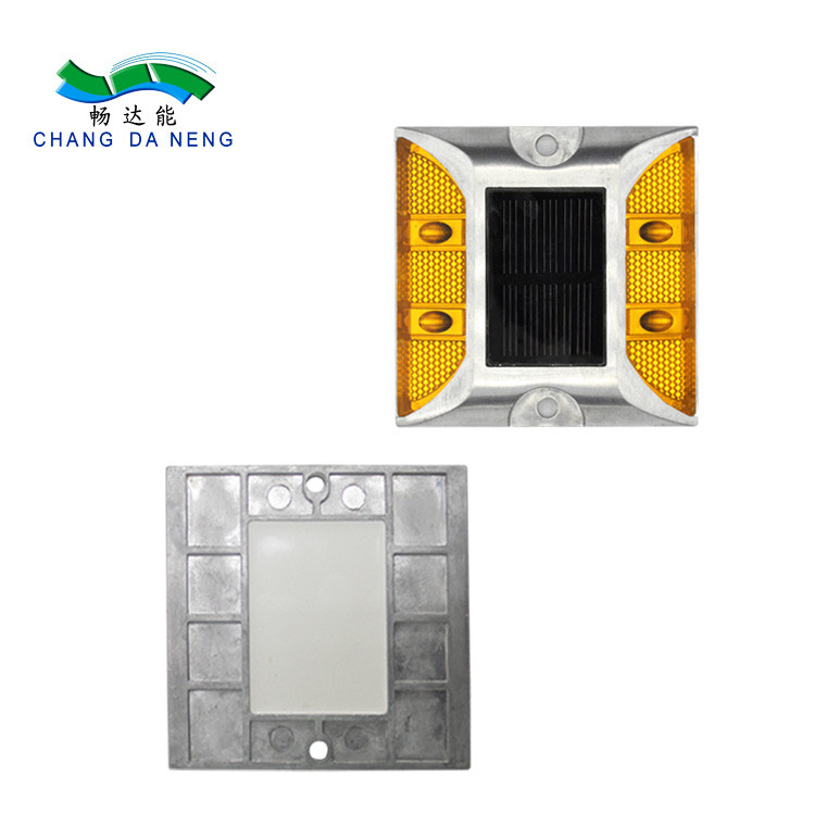 Reflectieve blinkende zonne-LED-wegmarker lichtlamp flitsende zonne-weglamp