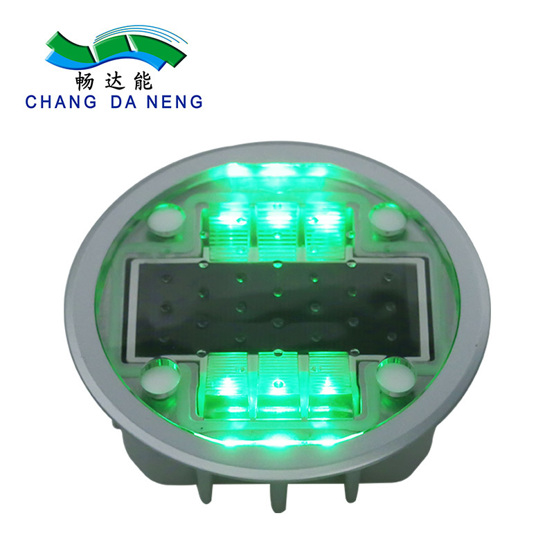 136*52mm Solar Road Studs IP68 Waterdicht LED-lichtbron voor -20C- 60C Temperatuur