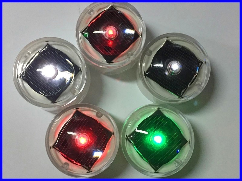Aluminium ondergrondse zonnewegstokjes Ronde ingebouwde LED-baken Lichtwegmarkers