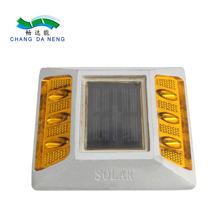 IP68 Waterdicht Solar Spike LED Gegote Aluminium Reflector Wegverkeersleidingslichten met voeten