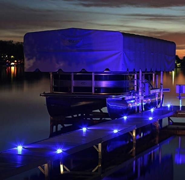 Langdurige zonne-afstandslampen met 12 LED-lichtbronnen in wit, geel, rood, blauw of groen