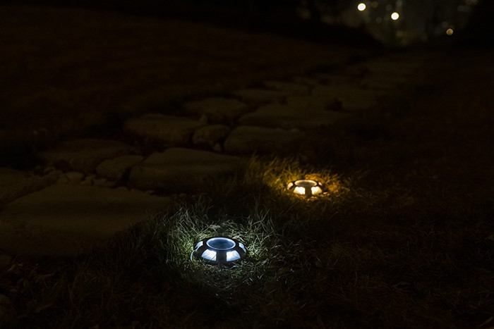 Hoge helderheid aluminium materiaal LED Cat Eye Solar Road Stud met goede service zonnedokverlichting